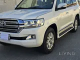 2017 Toyota Land Cruiser VXR 5.7L