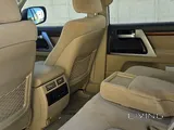2017 Toyota Land Cruiser VXR 5.7L