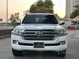 2017 Toyota Land Cruiser VXR Twin Turbo - Used Hybrid SUV