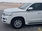 تويوتا لاند كروزر جي إكس آر 2019 - مستعملة، بنزين، أوتوماتيك