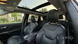 2019 Jeep Cherokee 3.2 L V6- Fully Loaded, Excellent condition