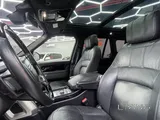 2019 Land Rover Range Rover HSE – Full Option