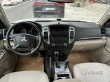 2019 Mitsubishi Pajero 3.5L White Automatic - Used SUV