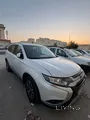 2019 OUTLANDER 0 accident