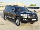 2019 Toyota Land Cruiser GXR - 7 Seats, 4WD, Petrol, Full Insurance QR 143K