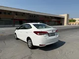 2019 Yaris Petrol At