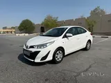 2019 Yaris Petrol At