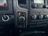 2020 Dodge Ram V6 (4×4)