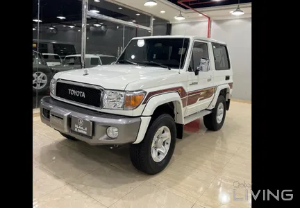 Toyota Land Cruiser LX 2021