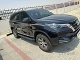 2022 Toyota Fortuner V6 - Black, Petrol, Automatic