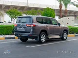 تويوتا لاند كروزر GX هايبرد 2022 مستعملة، 182,000 كم، دفع رباعي