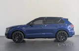2022  Volkswagen Touareg R-Line