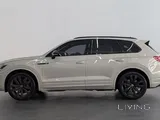 2022 Volkswagen Touareg R-Line- Original Paint