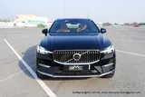 فولفو XC60 2022 إنسبرشن MHEV (B5 AWD) بحالة ممتازة