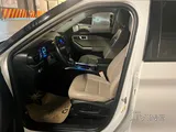 2023 Ford Explorer XLT – Low KM