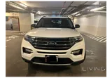 2023 Ford Explorer XLT – Low KM