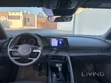 2023 Hyundai Elantra in perfect condition