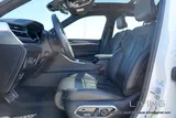 2023 Jeep Grand Cherokee Overland  + 7-Years Extended  New Car Warranty!
