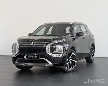 Mitsubishi Outlander  2023