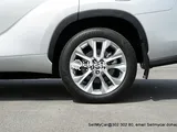 2023 Toyota Highlander Limited (7-Seater)  +