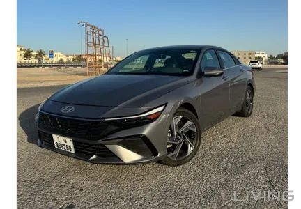 Hyundai Elantra  2025