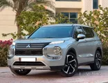 ميتسوبيشي أوتلاندير 2025 دفع رباعي
