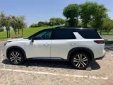 2025 Pathfinder SL 4wd - Lady Owner - Price negotiationable