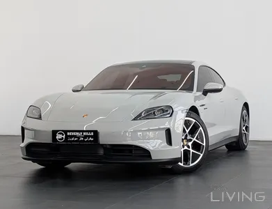 Porsche Taycan Turbo 2025
