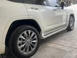 2025 TOYOTA LAND CRUISER 300 VXR (VXR) GULF SPECIFICATION (WARRANTY) V6 3.5L Pet
