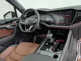 2025 Volkswagen Touareg R-Line