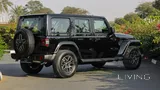 جيب رانجلر مونولاي سوداء 2026 بسعة 2.0 لتر تيربو 4x4 خليجية بدون أميال