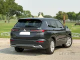 2026 MItsubishi Outlander 4wd