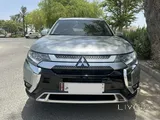 202Model full option low mileage outlander