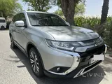 202Model full option low mileage outlander