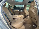 Audi A8L 4.2 Quattro 2012