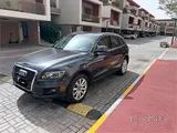 Audi Q5 3.2 V6 very good condition.