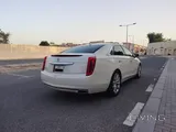 LOW MILLAGE CADILLAC XTS-4