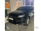 Audi Q7 model 2012 