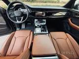 AUDI Q8 S line