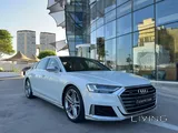 AUDI S8 2020