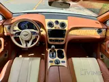 Bentley Bentayga V12