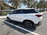 Bestune T77 pearl white - under warranty TOP SPEC