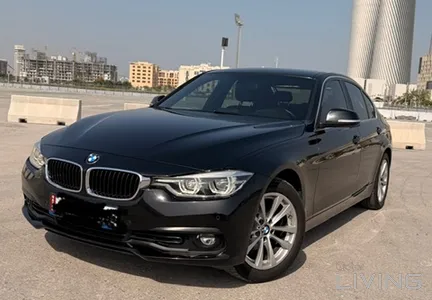 BMW 3-Series 318 i 2018