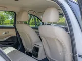 بي إم دبليو 320 آي أبيض 2021