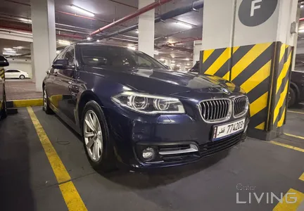 BMW 5-Series 520 i 2016