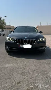بي إم دبليو الفئه الخامسه 520 آي 2012