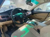 BMW 523i