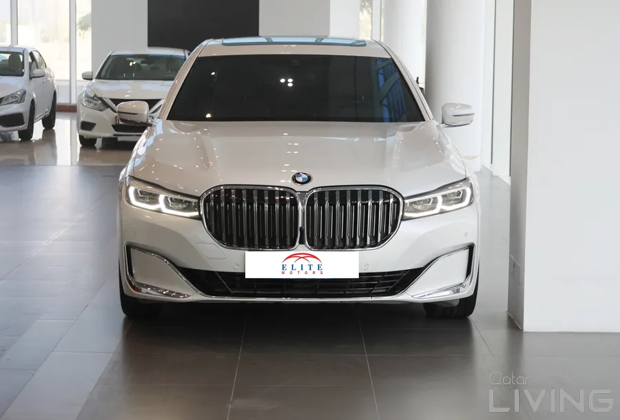 بي إم دبليو 7 Series 2022 — QatarLiving