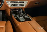 BMW 730i