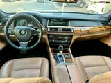 BMW 730Li (2014)
